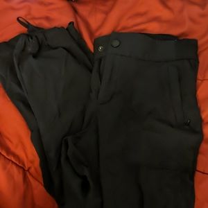 Athleta Trekkie Pant 2.0 size 4 petite